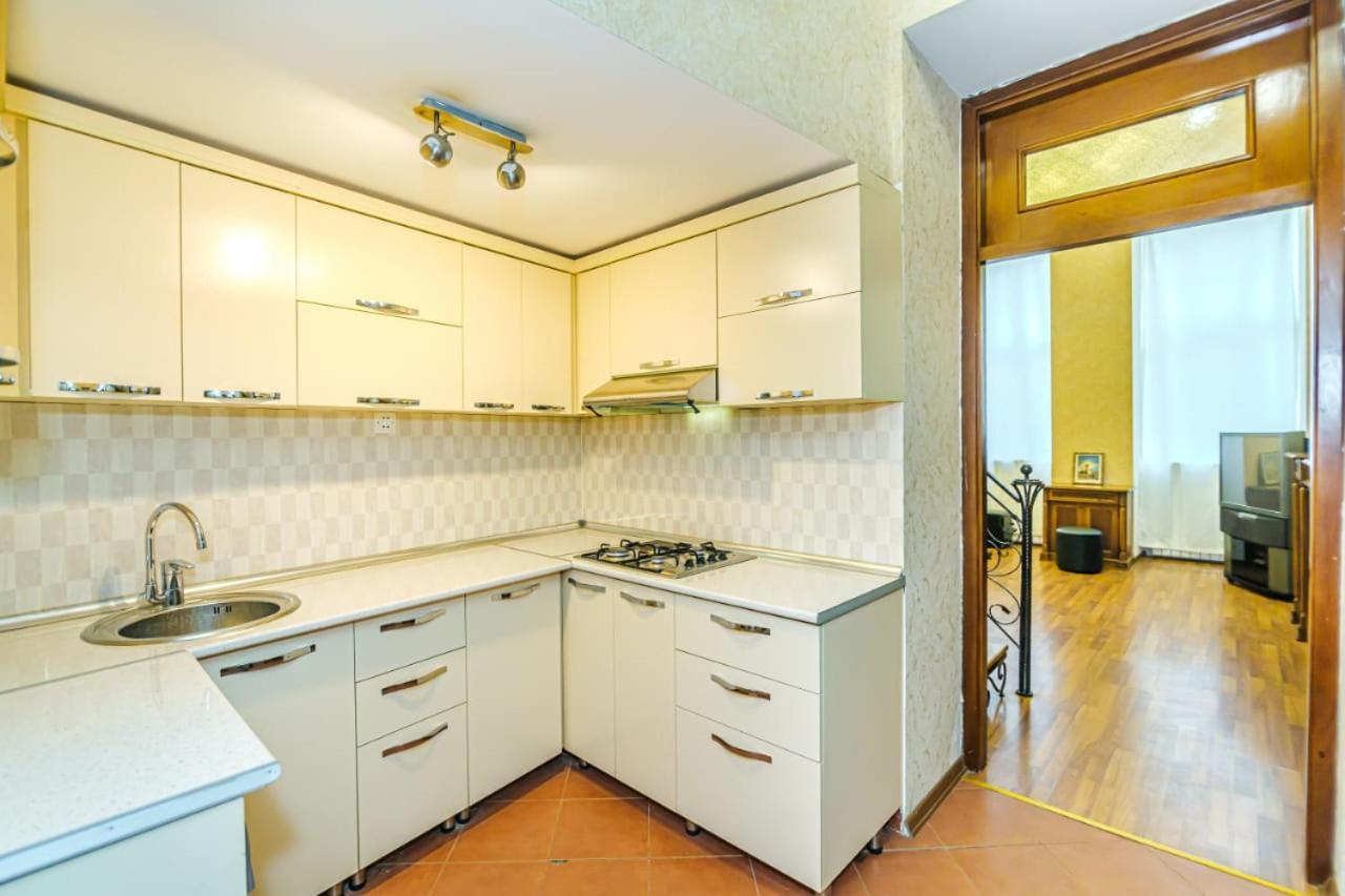 Nizami Street 2 Room Luxe House Bakú Exterior foto